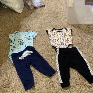 2 outfits 6 months
